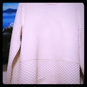 Guess  casual, but clean sweater, pullover,